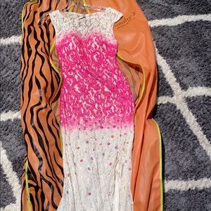 Prom Dress💓💓💓 GREAT, LIKE NEW condition!☺️